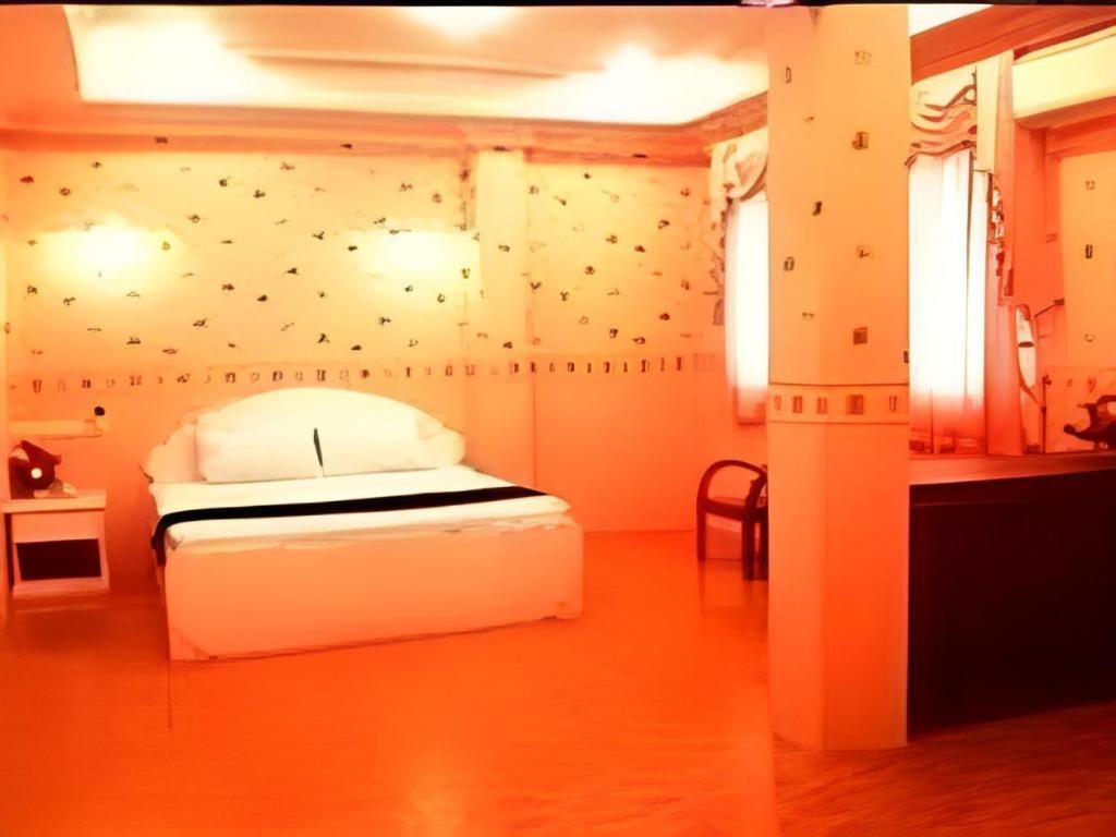 Phuthong Place Пхаяу Экстерьер фото