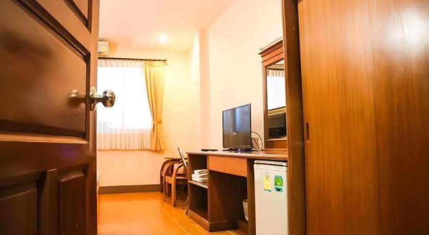 Phuthong Place Пхаяу Экстерьер фото